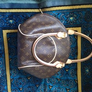 Louis Vuitton Handbag