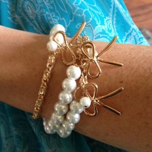 💛Pearls & Chains Bow Bracelets