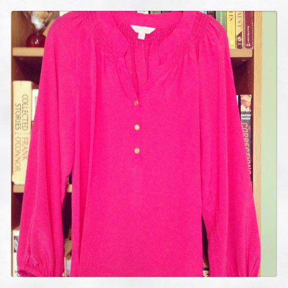 ❗SOLD❗Sz L never worn silk Lilly Pulitzer Elsa top