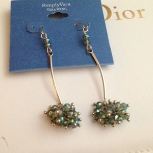 Vera Wang dangling earrings