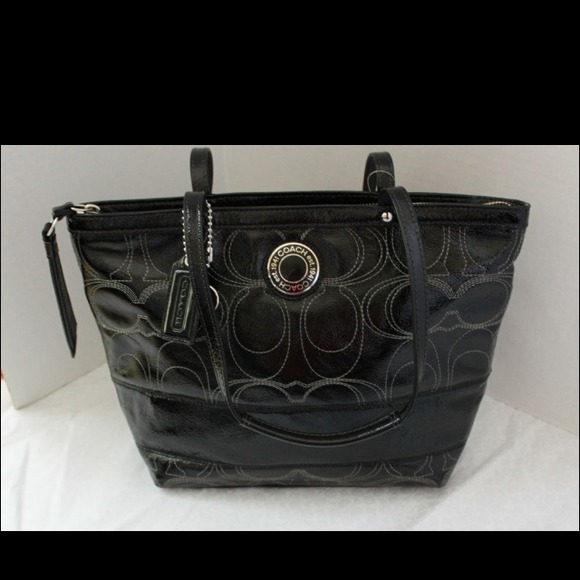 New coach stitched handbag.reduced 115$ on pay pal