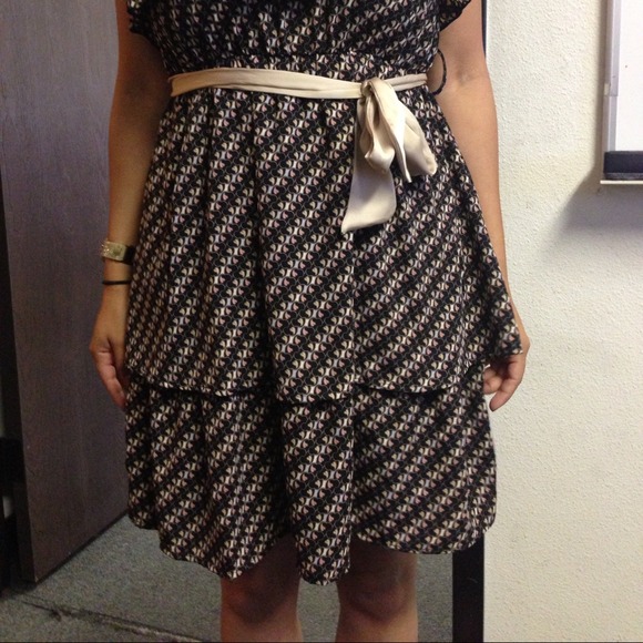 💢Reduced💢Spaghettistrap dress w/satin belt NEW - Picture 2 of 4