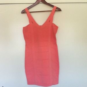 ☑️SOLD - F21 Coral Pink Bodycon Bandage Dress
