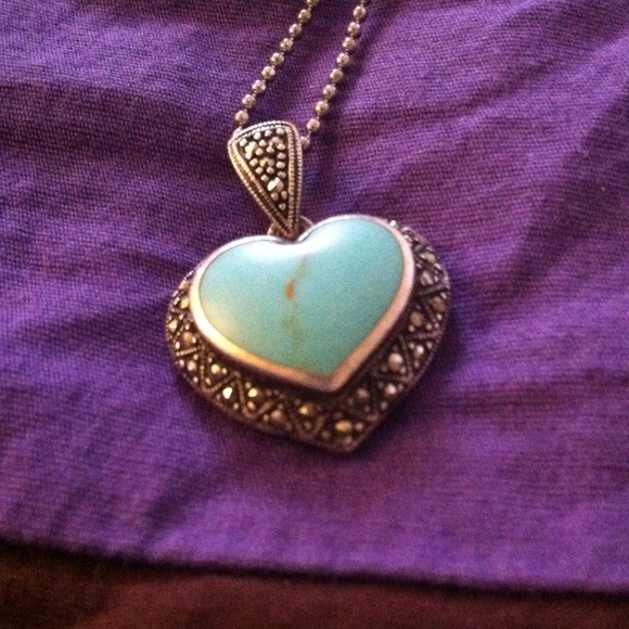 🚫Sold in bundle🚫Aqua Heart shaped .925 sterling - Picture 2 of 4