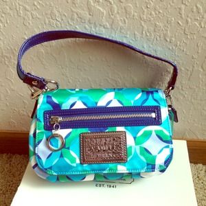 ⭐RESERVED⭐⭐Authentic Coach Poppy Purse