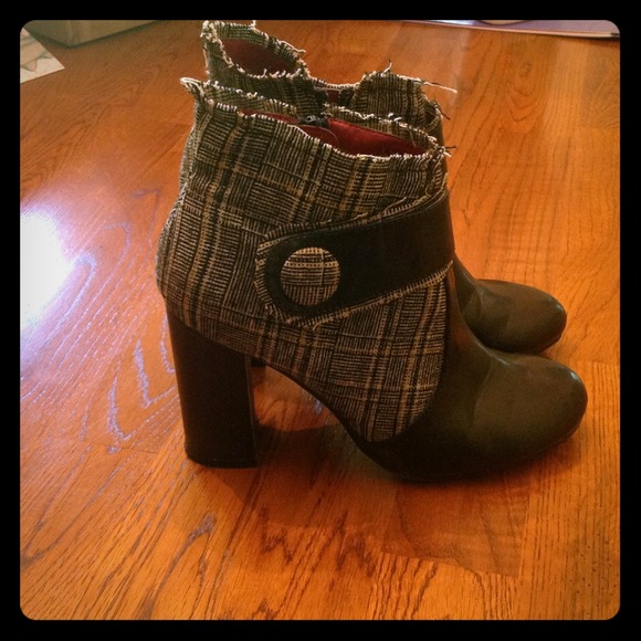 Plaid booties