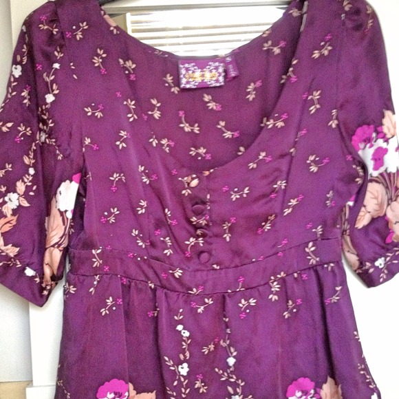 Size small Anthropologie baby doll top