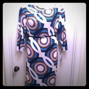 NWT Mid-length dress w/ belt