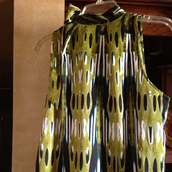 👚 - Picture 3 of 3