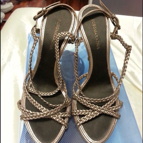 🌟REDUCED🌟Bcbg Max Azria heels