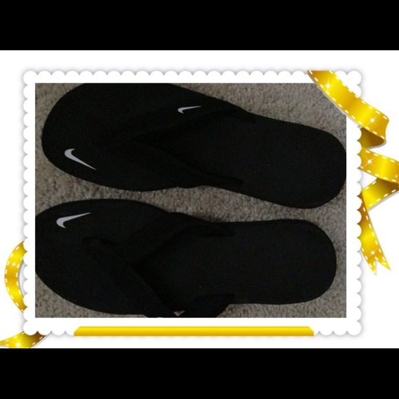 Nike flip flops