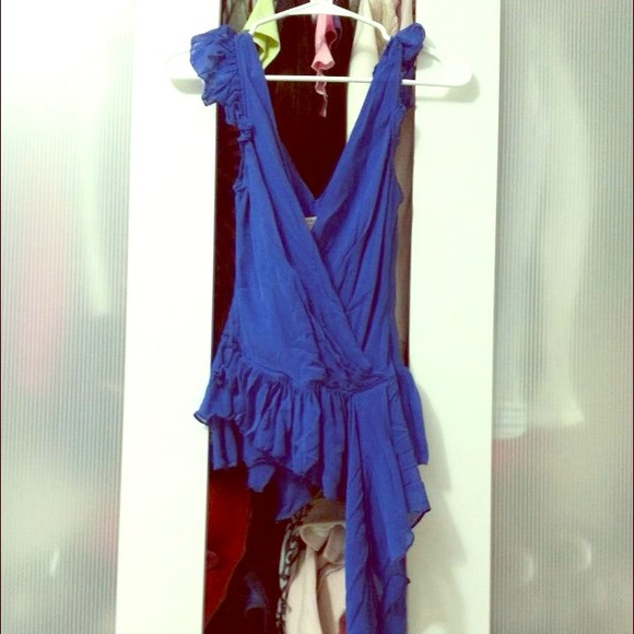 Bcbg Max Azria blouse♐