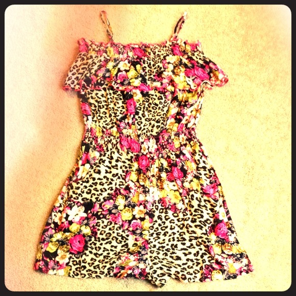 Romper! - Picture 1 of 1