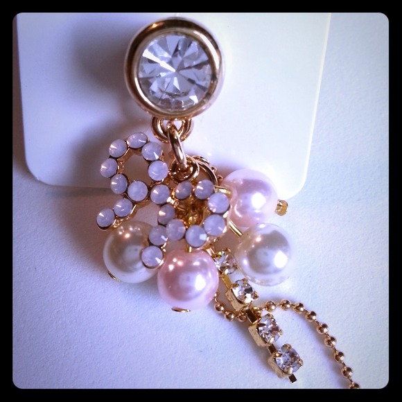 Jeweled Bow Earphone Plug/ Anti-Dust Plug