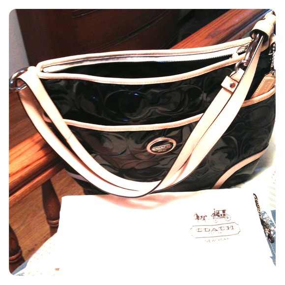 SOLD!! Authentic Coach black patent leather bag