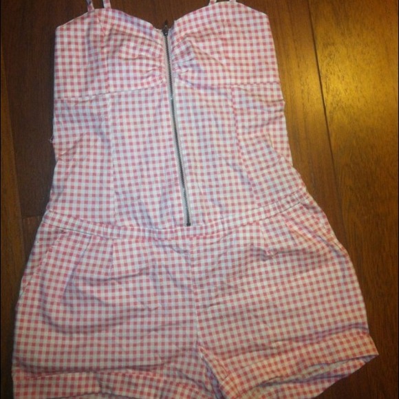 Nwt h&m romper pink/white
