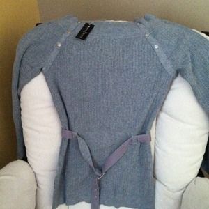 Sold-NWT White House Black market Gray Top