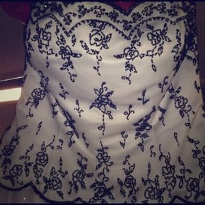 Black and white prom dress