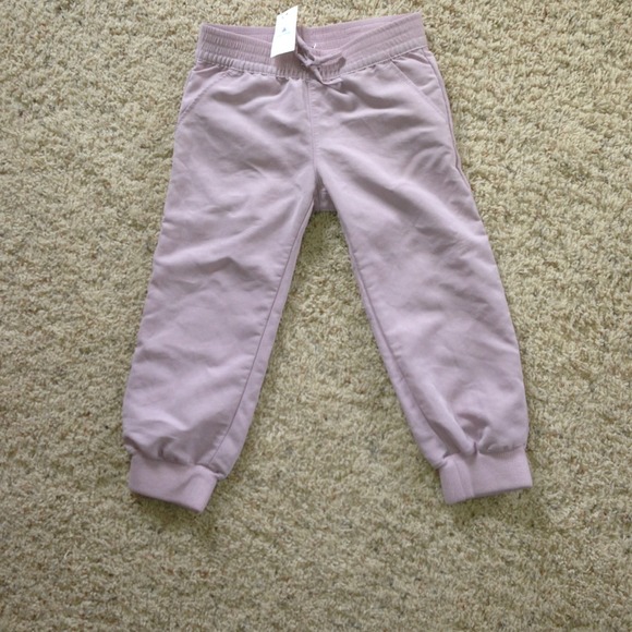 Girls Gap parachute pants size 4T