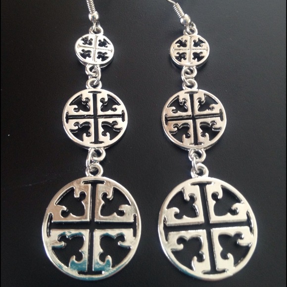 Tory Burch Silver Drop Earrings- New