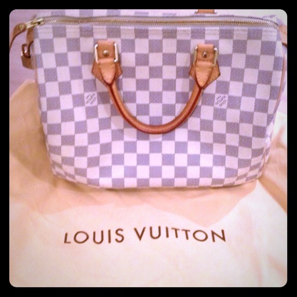 ❌SOLD❌Louis Vuitton Damier speedy 30