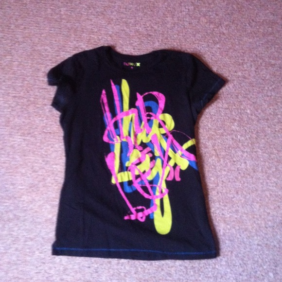 Hurley fitted tee