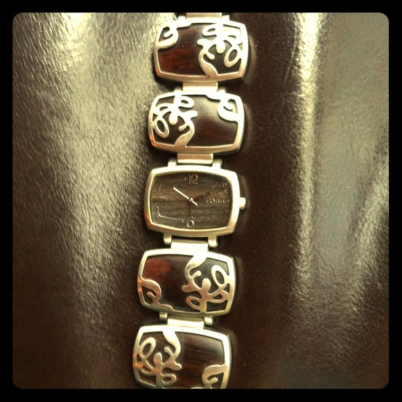 Fossil art nouveau wood & silver watch