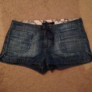 Joes Jeans Denim Shorts 26