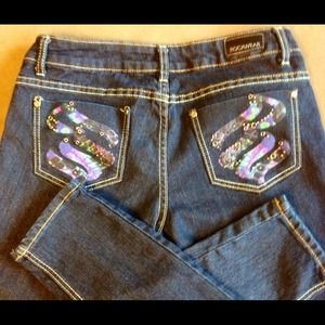 SOLD****Rocawear skinny jeans👖