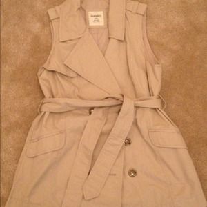 ||SOLD|| Sleeveless Trench Vest