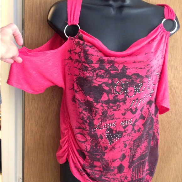 Top - Picture 2 of 4