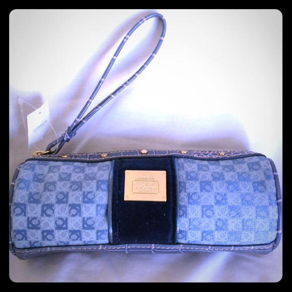 Liz Claiborne Clutch / Make-Up Pouch!