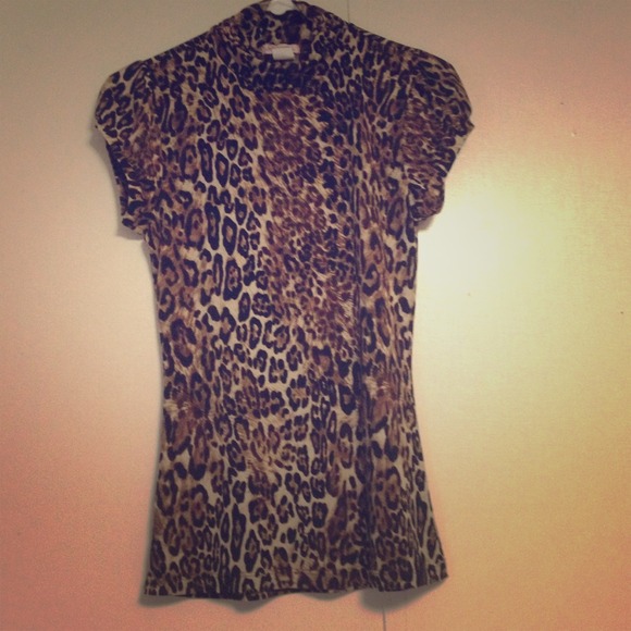 RESERVED FOR @Lvpadilla5 Sexy leopard top💋💋