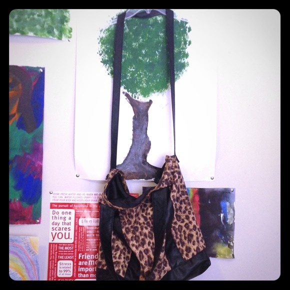 cotton on leopard purse