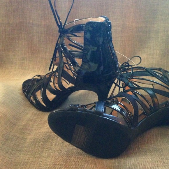 ❌SOLD❌Prabal Gurung Lace-up Caged Booties 10 NEW - Picture 4 of 4
