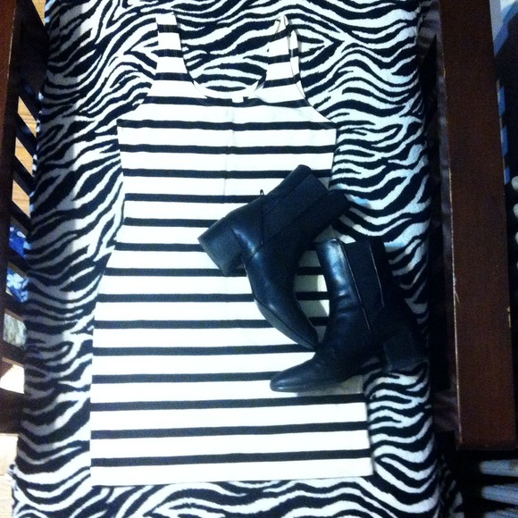 Stripped Fitted Dress