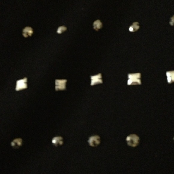 ❌SOLD❌Studded Mini Skirt Forever 21 - Picture 2 of 3