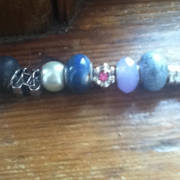Bracelet - Picture 3 of 4