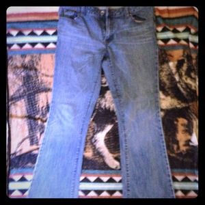 Bundle Gap Jeans and woven beach bag!