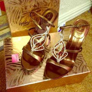 Baby phat golden goddess wedge