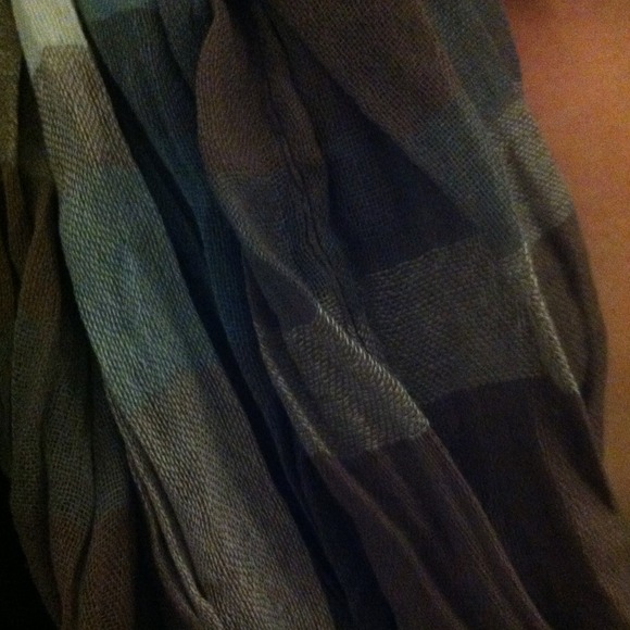 🚫SOLD New brown and tan infinity scarf - Picture 2 of 3