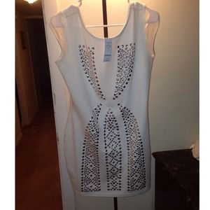 ⛔TRADED⛔ w. @fiyahhhh White silver stud dress 🎉
