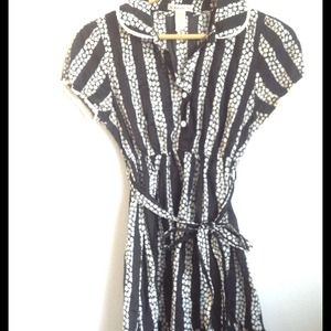 Black stripe flower dress