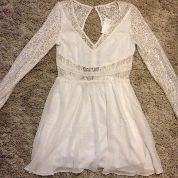 Im prego and wont be able to wear it this season