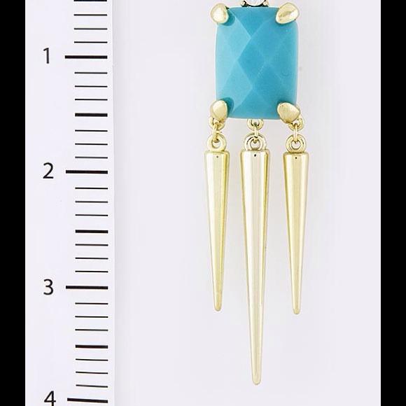 🚫Sold🚫New, green/teal multi faceted spike earrin - Picture 3 of 3