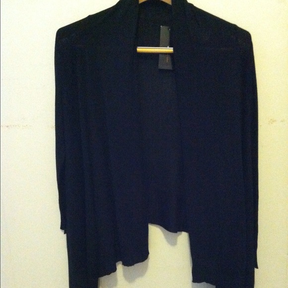 BCBG new black sweater/wrap