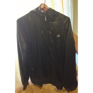 Nike jacket windbreaker