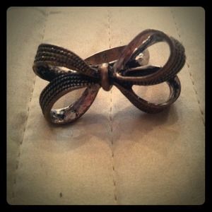 Antique old silver bow ring !