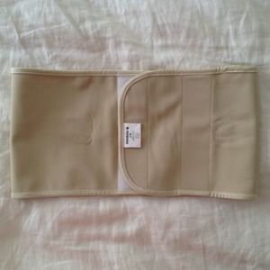 Belly band! Medela after pregnancy tummy band