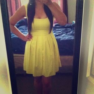 Summer yellow dress!!